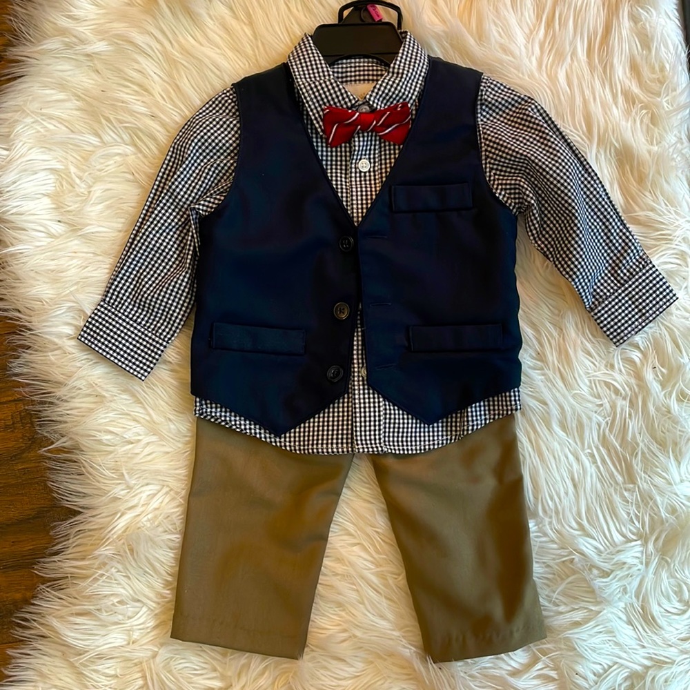 New✨ Boy’s 4-piece Pant Suit outfit with Vest